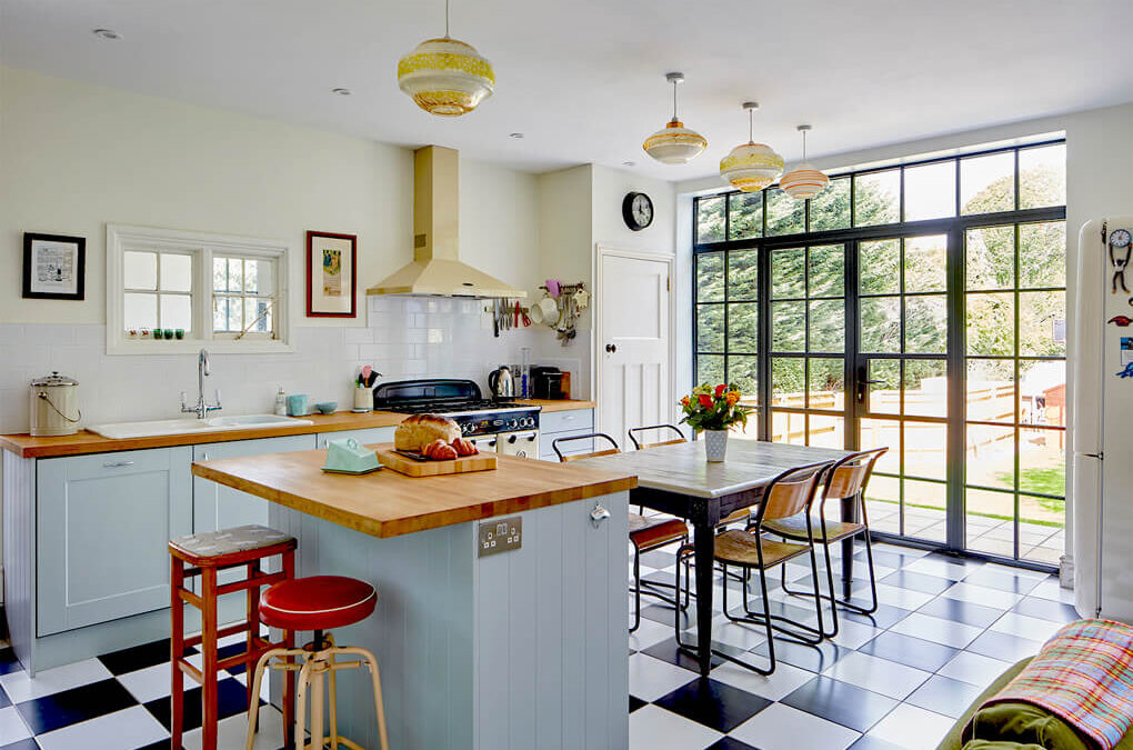 oxfordshire-kitchen-extension-with-large-floor-to-ceiling-window